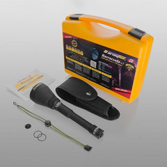 Armytek Barracuda Suchscheinwerfer