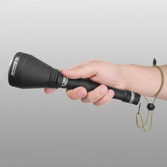 Armytek Barracuda Suchscheinwerfer