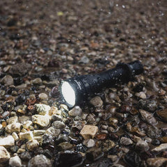 Armytek Predator Pro Magnet USB Taschenlampe