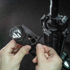 Armytek AWM-05 Taschenlampen Halterung