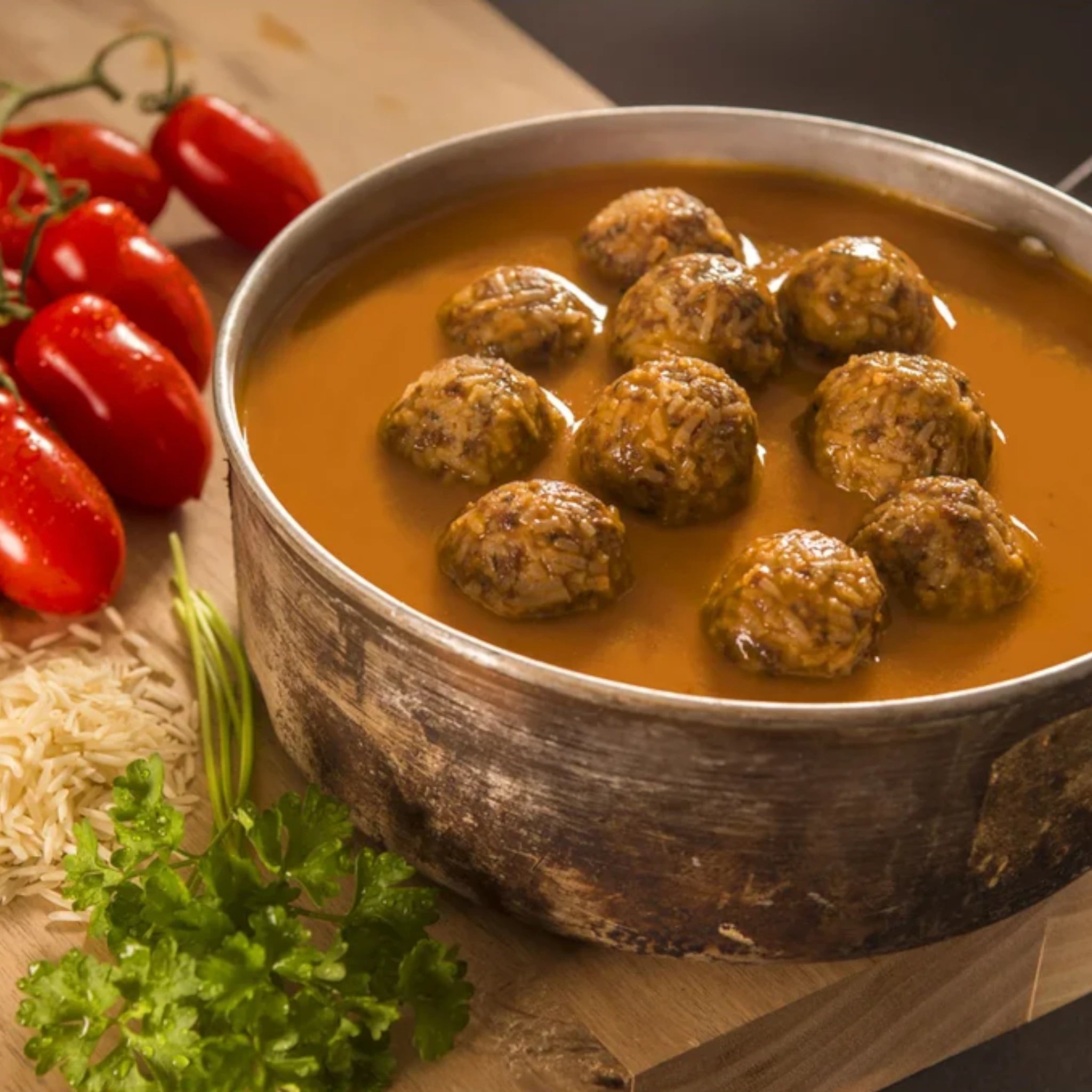 Pro Ration Outdoornahrung Hackbällchen mit Basmatireis und Tomatensauce