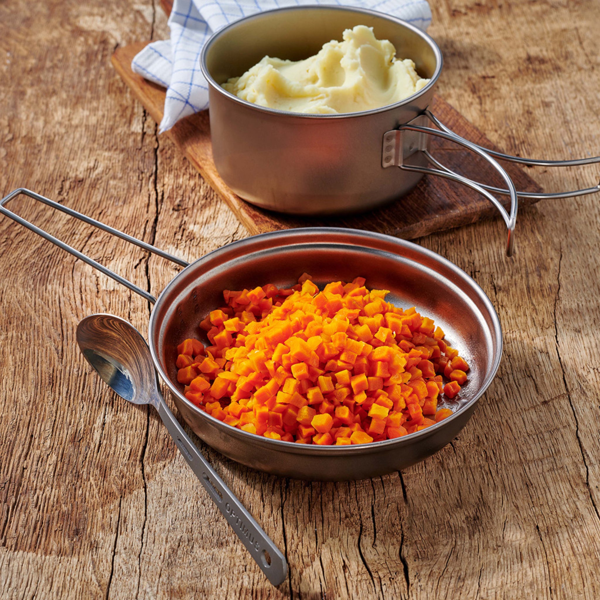 Trek'n Eat Dose Karottenwürfel Emergency Line